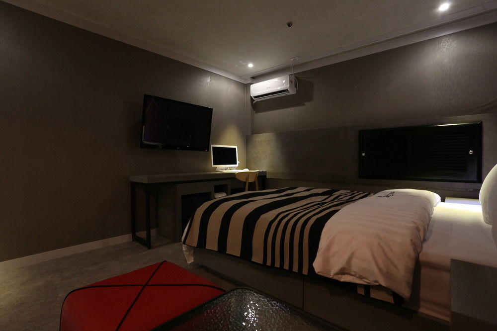 Motel Ilsan Blanc Kōyō Zewnętrze zdjęcie